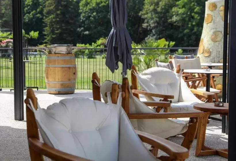 Hotel Séquoias Golf & Ressort