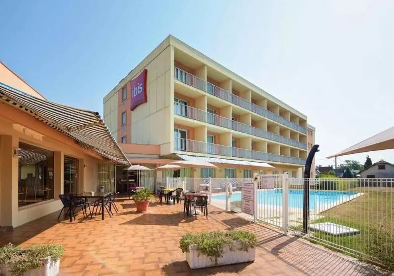 酒店 Ibis Tarbes Odos