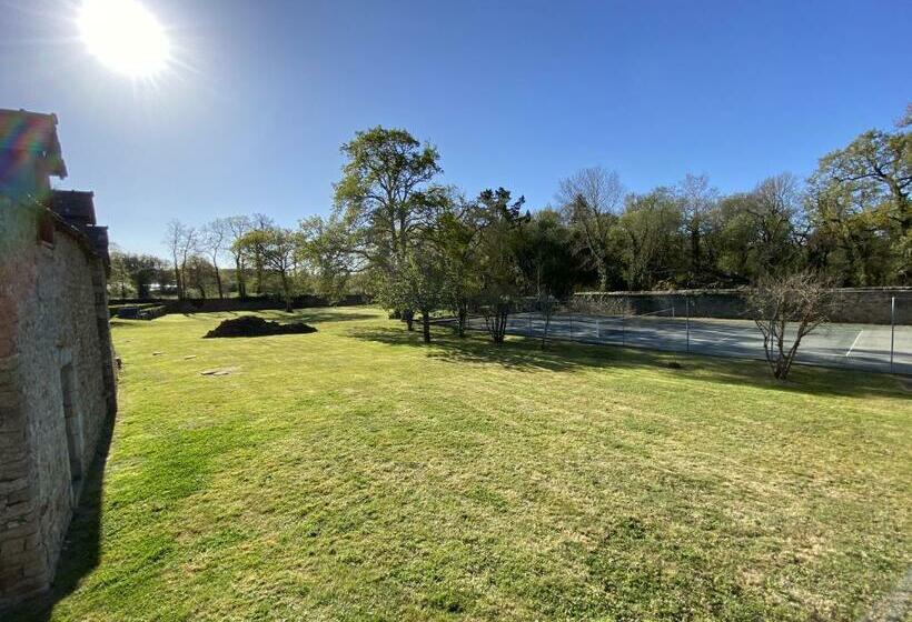 Отель La Maison Obono Hôtel & Spa