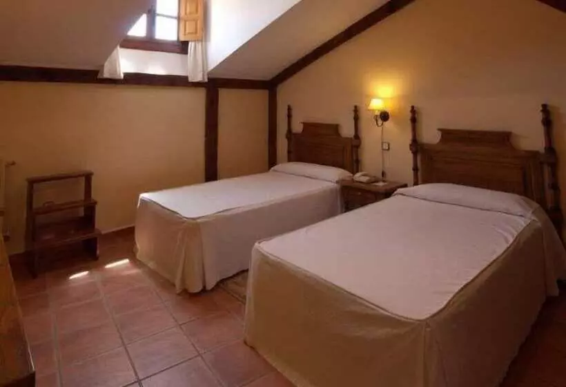 בית מלון כפרי Las Cancelas