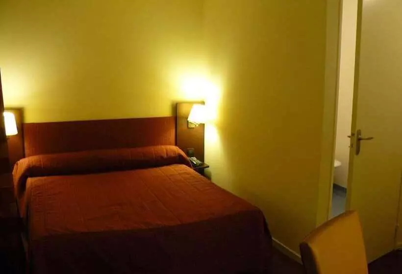 هتل Le Parc Des Fées