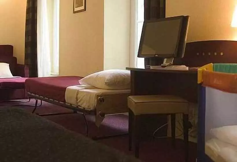 هتل Le Parc Des Fées