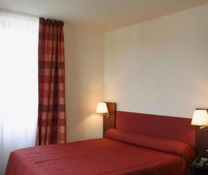 هتل Le Parc Des Fées