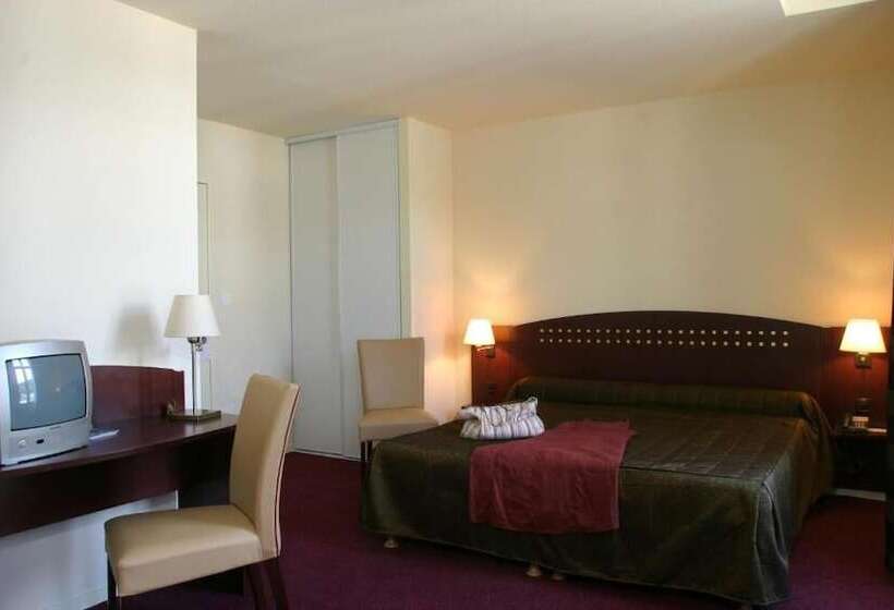 בית מלון כפרי Le Parc Des Fées