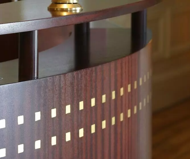 هتل Le Parc Des Fées