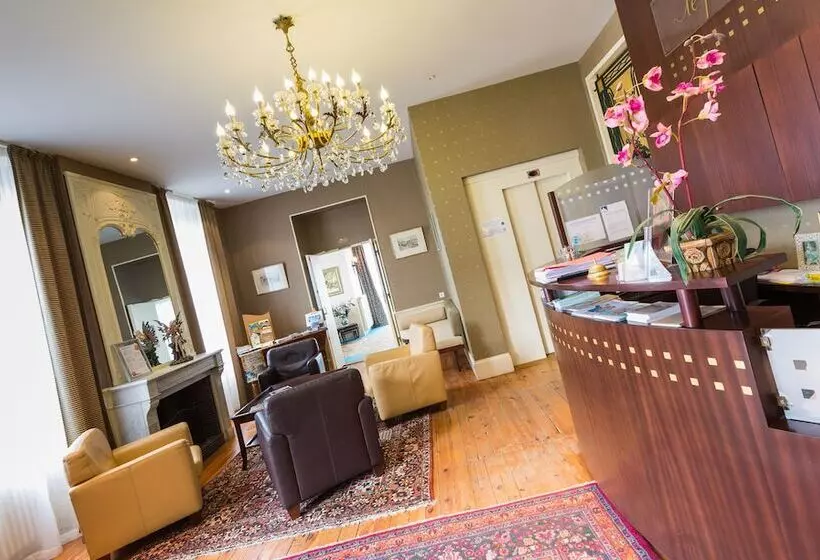 هتل Le Parc Des Fées