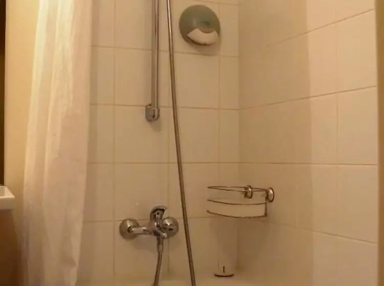 هتل Le Parc Des Fées