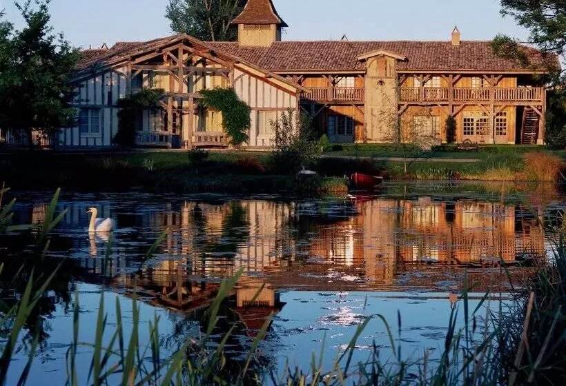 Hotel Les Sources De Caudalie