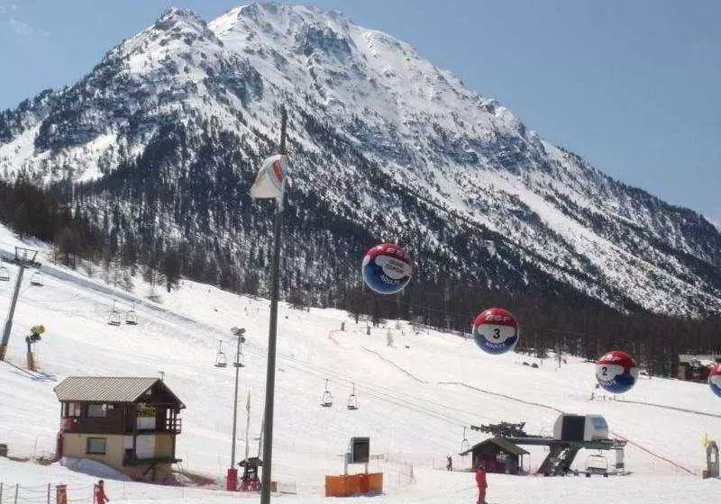 ホテル Neige Et Golf