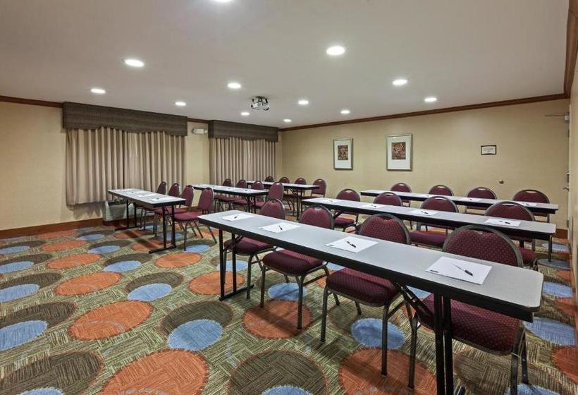 호텔 Staybridge Suites Northwest Near Six Flags Fiesta, An Ihg