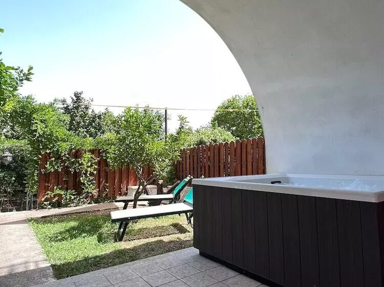 Отель Villa Rizzo Resort And Spa