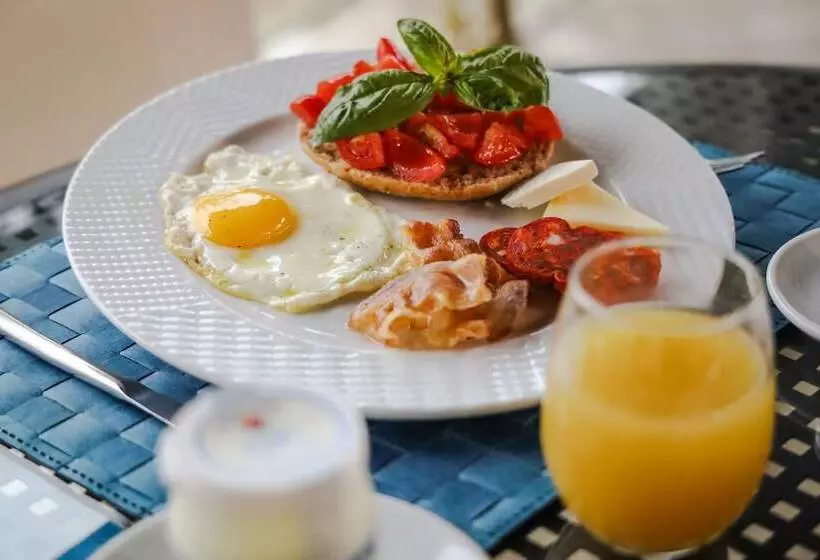 Отель Villa Rizzo Resort And Spa