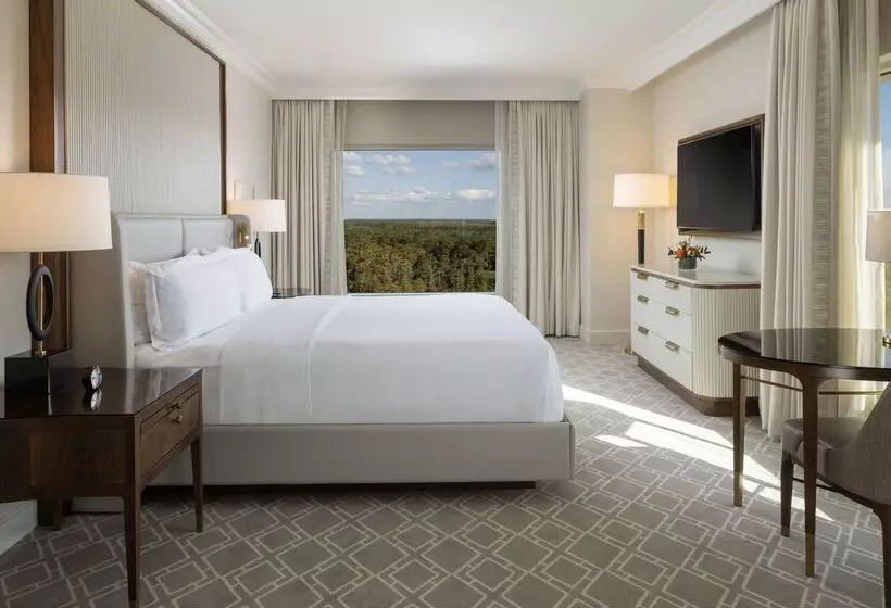 هتل Waldorf Astoria Orlando   An Official Walt Disney World®