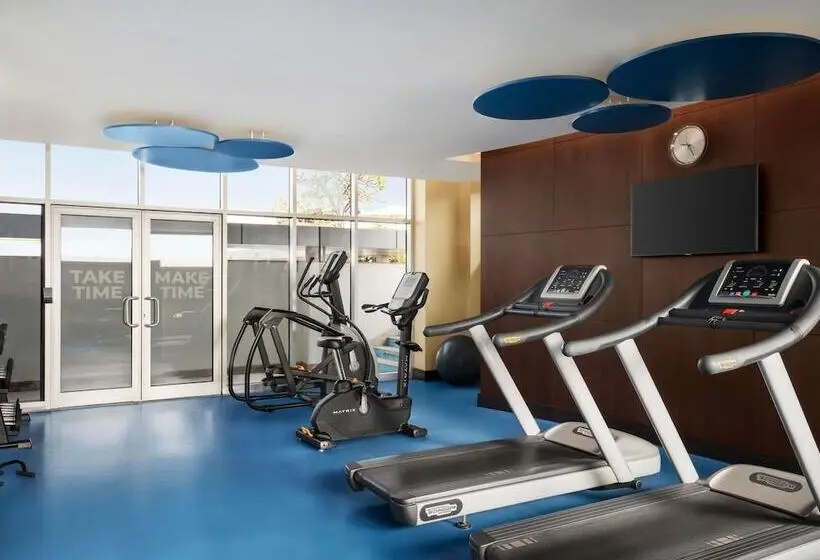 Novotel Suites Mall Avenue Dubai