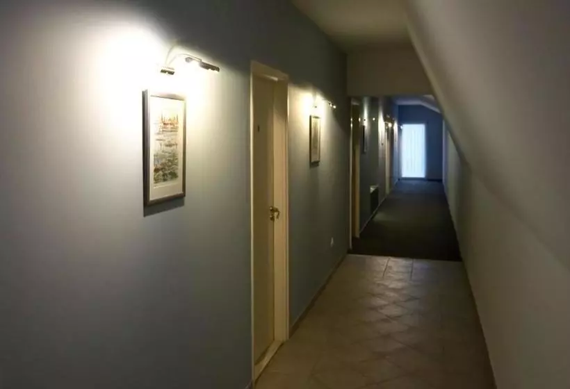 ベッドアンドブレックファースト Varga Ház Panzió