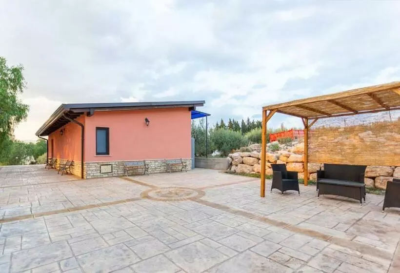 هتل Agriturismo Casale Salerno