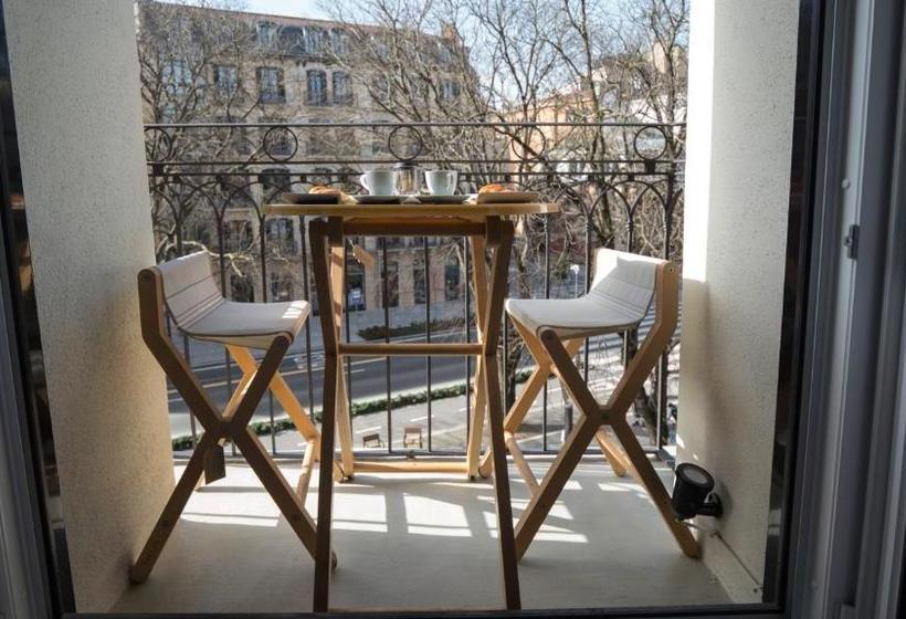 هتل Ciudadela Pamplona