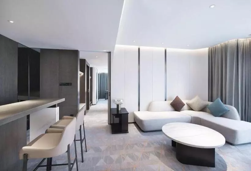 ホテル Crowne Plaza Wuhan Optics Valley, An Ihg