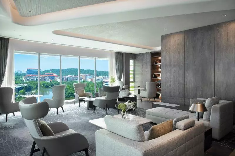 ホテル Crowne Plaza Wuhan Optics Valley, An Ihg