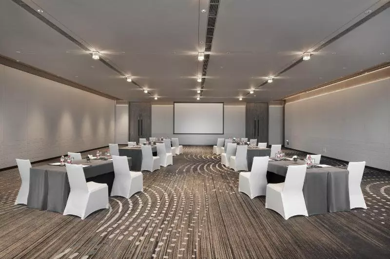 ホテル Crowne Plaza Wuhan Optics Valley, An Ihg