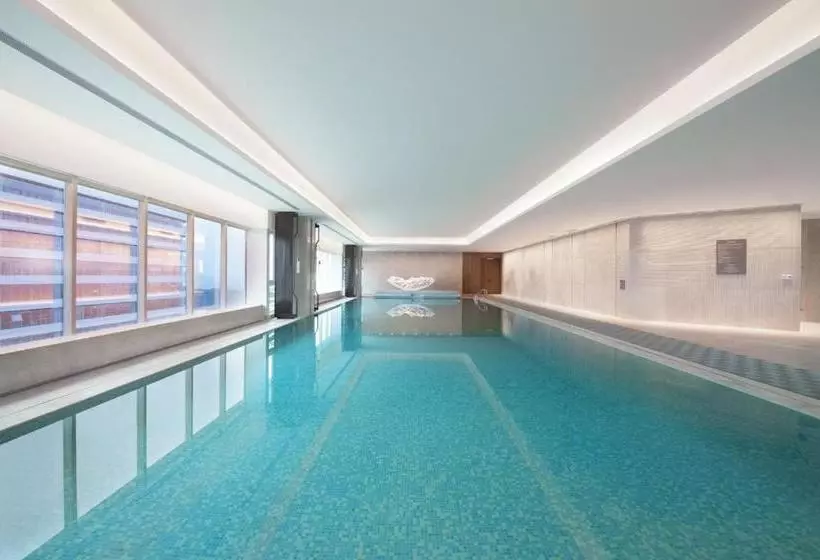 ホテル Crowne Plaza Wuhan Optics Valley, An Ihg