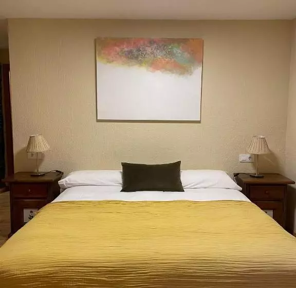 ホテル Vallibierna