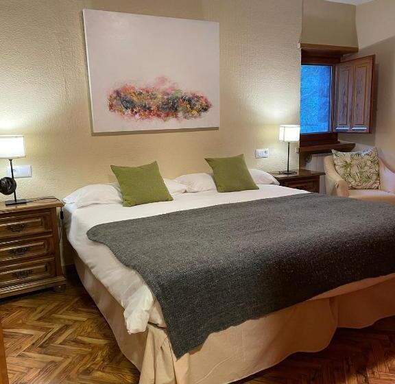 ホテル Vallibierna