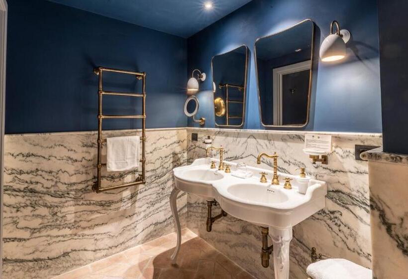 منتجع Villa Petriolo