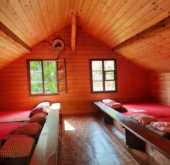 هاستل Berggasthaus Obbort