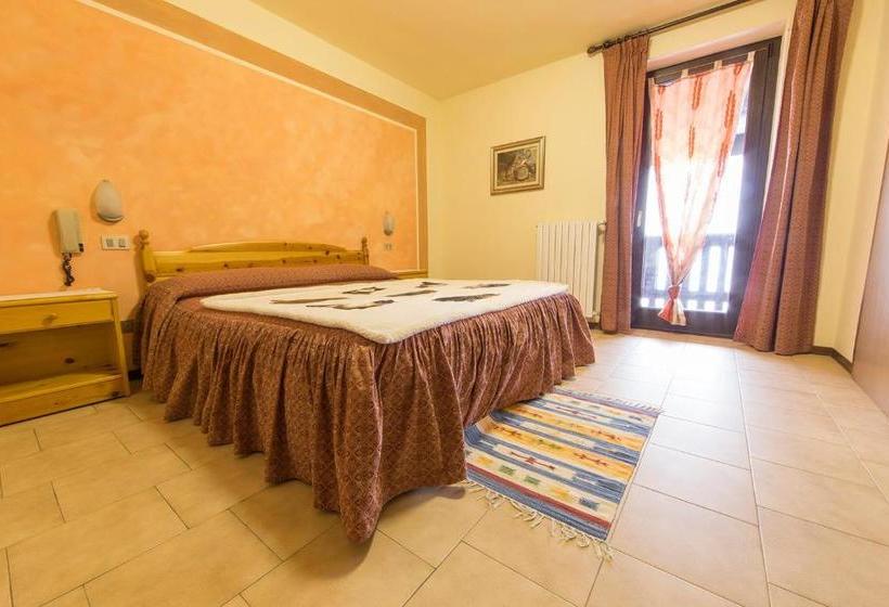 בית מלון כפרי Albergo Ristorante Dosso Alto