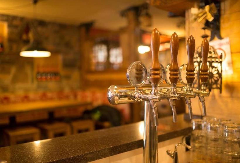 בית מלון כפרי Albergo Ristorante Dosso Alto