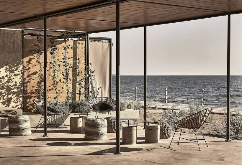 ホテル Dexamenes Seaside