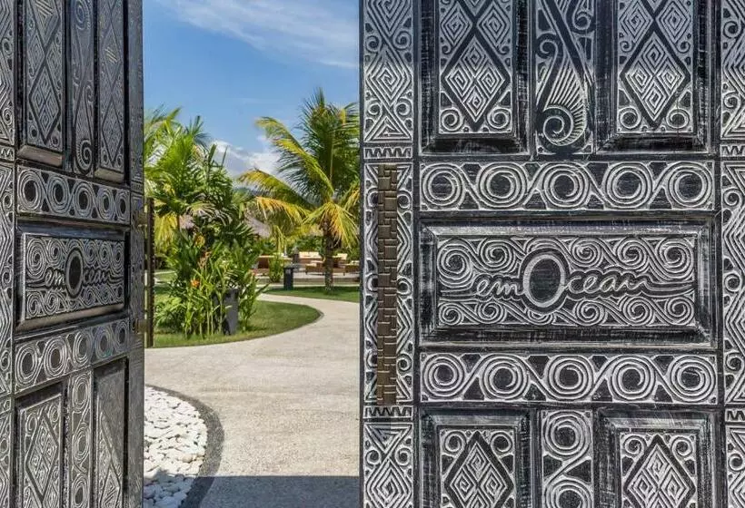 Hotelli Emocean Beach Boutique Dive Resort