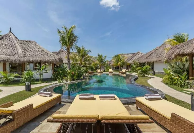 Hotelli Emocean Beach Boutique Dive Resort