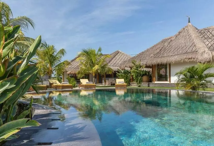 Hotelli Emocean Beach Boutique Dive Resort