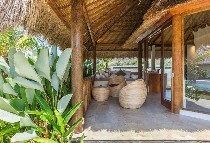 Отель Emocean Beach Boutique Dive Resort