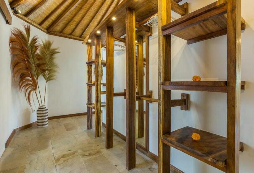 Отель Emocean Beach Boutique Dive Resort