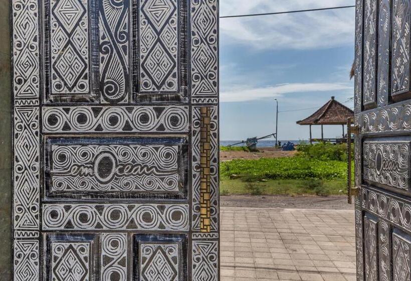 Отель Emocean Beach Boutique Dive Resort