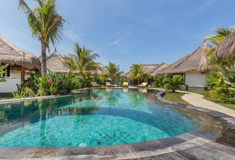 Отель Emocean Beach Boutique Dive Resort