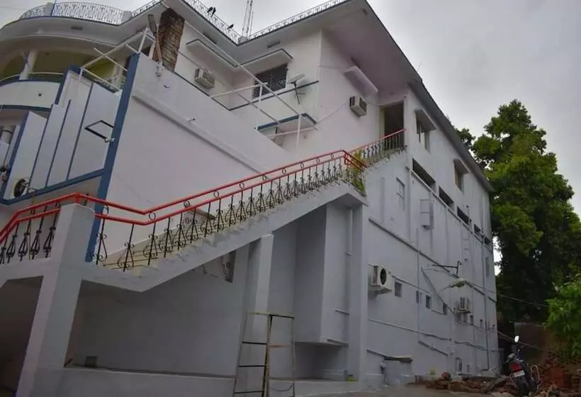 Hotelli Goroomgo Diamond Plaza Rajgir