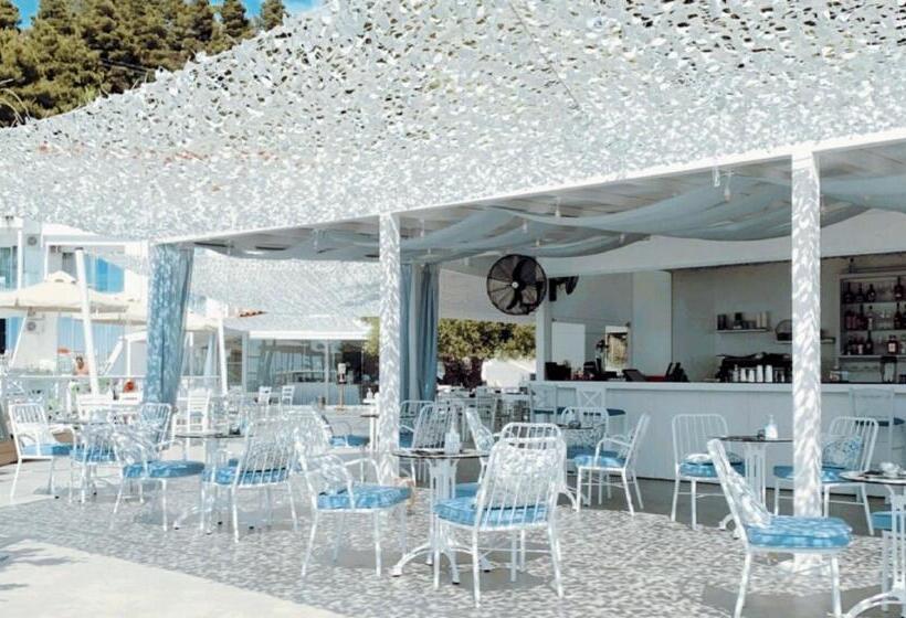 Acrotel Lilyann Boutique