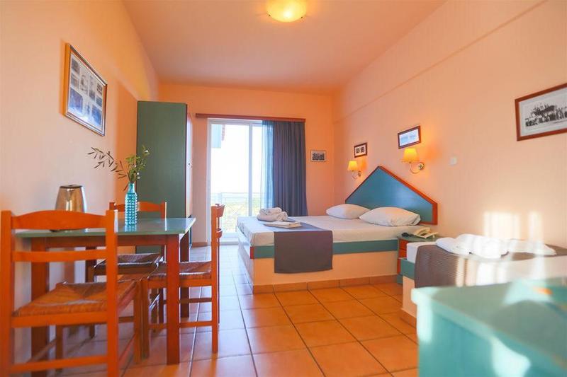 Filoxenia Apartments & Studios