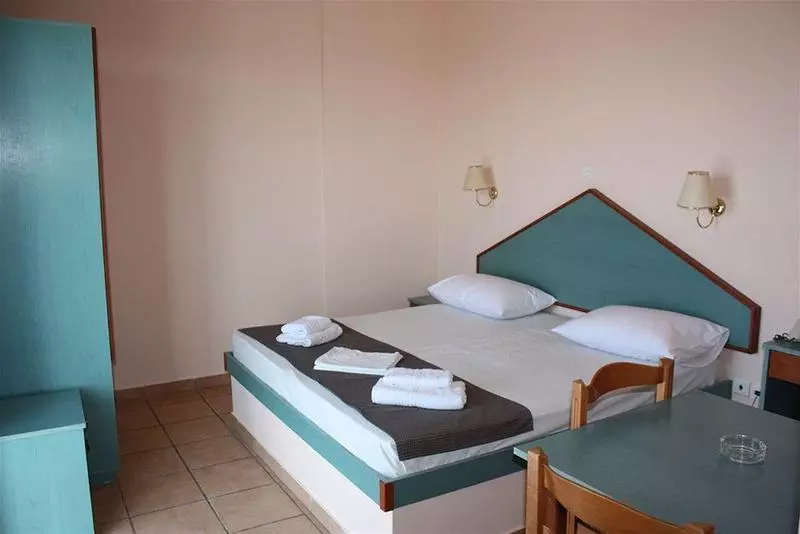 Filoxenia Apartments & Studios