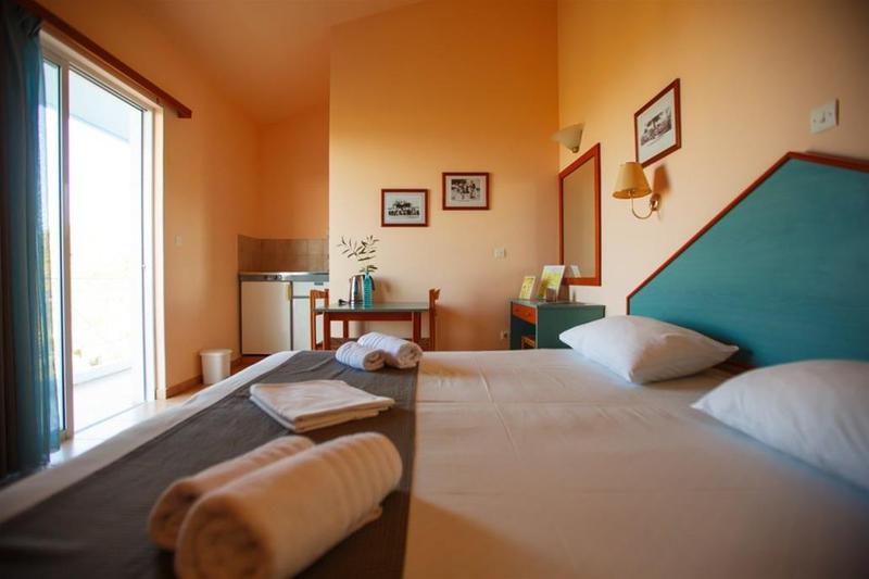 Filoxenia Apartments & Studios