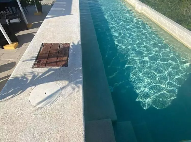 酒店 Aalada Playa Del Carmen