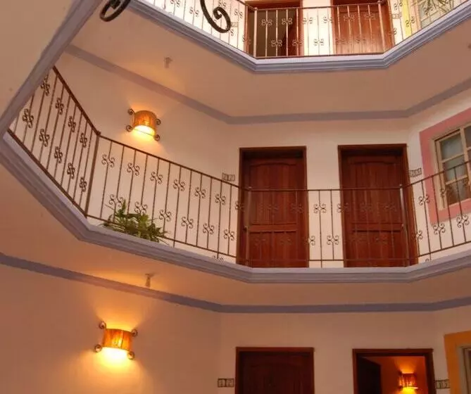 酒店 Aalada Playa Del Carmen