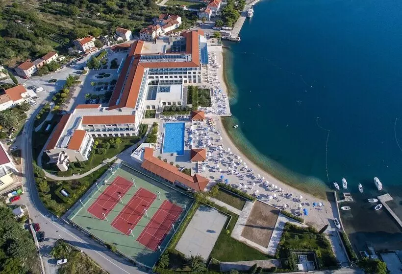 Отель Admiral Grand