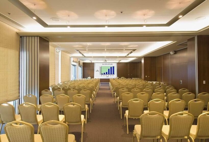 هتل Admiral Grand