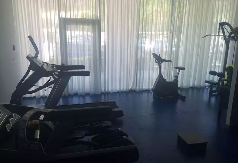 Отель Admiral Grand