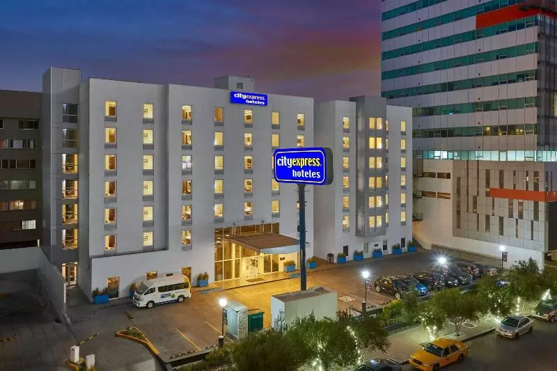 Hotel City Express By Marriott Tijuana Rio
